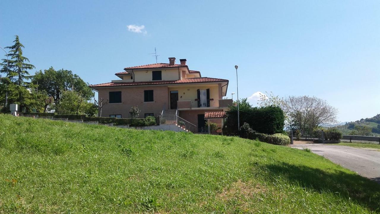 B & B Il Sicomoro Montecarotto Extérieur photo